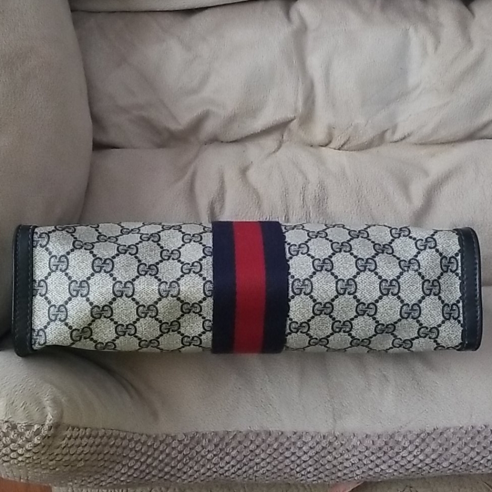 Authentic Vintage Gucci XL rare Clutch - Picture 6 of 8